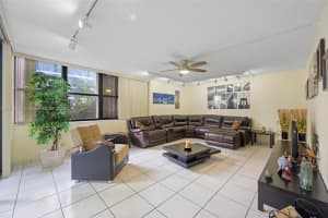 20401 NE 30th Ave Apt 320-8, Aventura, FL 33180, - MLS#A11716576