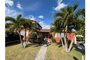 10465 Sw 173rd Ter, Miami