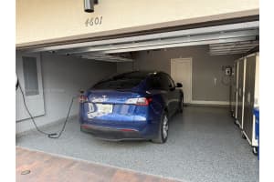 4601 NW 83rd Ct, Doral, FL 33166, Sold 03/13/25