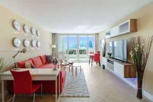 The Grand Doubletree, 1717 N Bayshore Dr, Miami, FL 33132, Sold 02/27/25