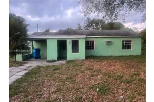 5639 Sw 26th St, West Park