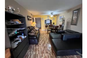8021 N Sunrise Lakes Dr 208, Sunrise