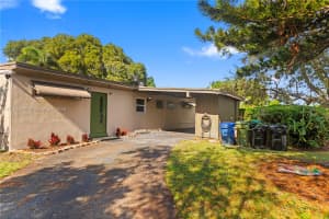 3302 Sw 15th Ct Fort Lauderdale, FL 33312 - MLS#A11716824