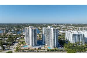 2715 N Ocean Blvd, Fort Lauderdale, FL 33308, Sold 03/21/25