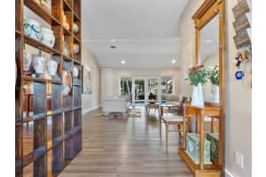 801 W Tropical Way, Plantation, FL 33317, Sold 04/16/25