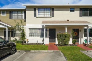 10731 NW 10th St, Pembroke Pines, FL 33026, Sold 03/28/25