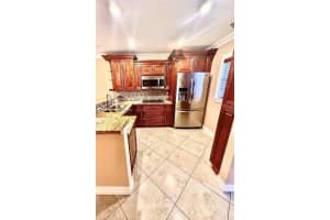 19851 SW 114th Ave APT 302, Miami, FL 33157, Sold 06/02/25