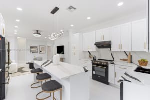 8179 Brindisi Ln, Boynton Beach, FL 33472, Sold 04/10/25