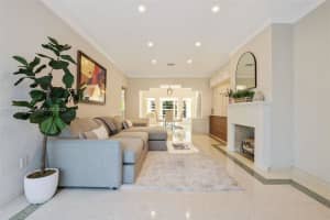 3760 Royal Palm Ave, Miami Beach