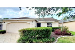 5065 N Foxhall Dr N, West Palm Beach