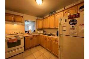 12290 NE 11th Ct APT 203, North Miami, FL 33161, - MLS#A11717200