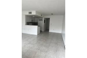 650 NW 86th Pl, Miami, FL 33126, Sold 05/20/25