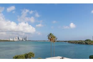10350 W Bay Harbor Dr 5e Bay Harbor Islands, FL 33154 - MLS#A11717238