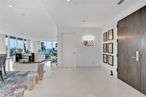 350 Ocean Dr, Key Biscayne, FL 33149, Sold 04/15/25
