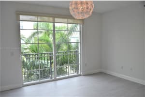 533 SW 3rd Ave, Fort Lauderdale, FL 33315, Sold 03/31/25