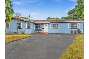 521 SW 68th Terrace, Pembroke Pines, FL 33023, Sold 08/12/25