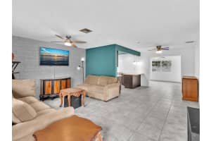 521 SW 68th Terrace, Pembroke Pines, FL 33023, Sold 08/12/25