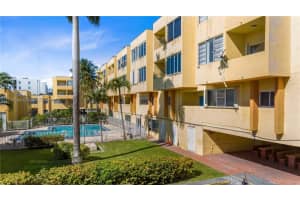 1555 W 44th Pl, Hialeah, FL 33012, Sold 03/26/25