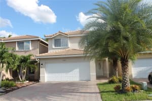 9420 NW 55th St, Sunrise, FL 33351, Sold 08/29/25