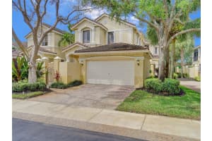 1689 Passion Vine Cir # 21-4, Weston, FL 33326, - MLS#A11717609