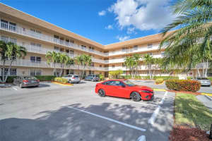 10369 Nw 24th Pl 402, Sunrise