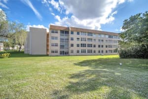 10369 NW 24th Pl APT 402, Sunrise, FL 33322, - MLS#A11717671