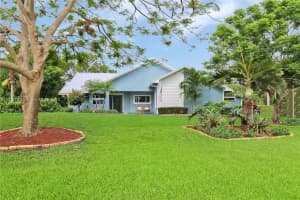 5266 Leeward Ln, Palm City, FL 34990, Sold 06/03/25