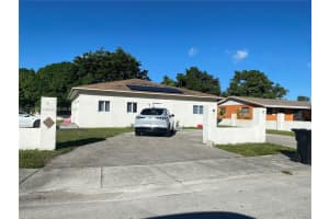 2151 Nw 29th Ter, Fort Lauderdale