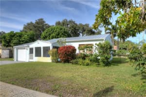 901 Sw 18th Ct, Fort Lauderdale