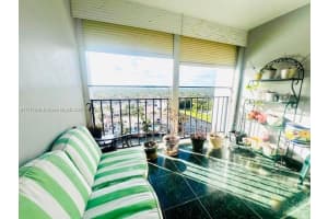 1400 S Ocean Dr, Hollywood, FL 33019, Sold 04/17/25