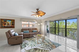 601 SW 141st Ave, Pembroke Pines, FL 33027, Sold 01/09/25