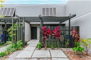 11219 NW 14th Ct, Pembroke Pines, FL 33026, Sold 02/27/25