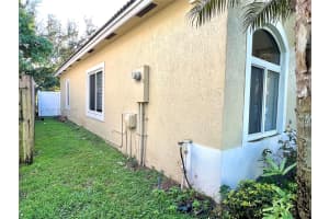 2138 NW 75th Way, Pembroke Pines, FL 33024, Sold 03/24/25