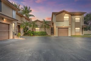 906 SW 113th Terrace, Pembroke Pines, FL 33025, Sold 04/28/25