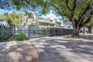 2725 SW 19th St, Miami, FL 33145, Sold 07/09/25