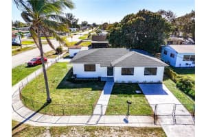 3200 NW 212th St, Miami Gardens, FL 33056, Sold 04/14/25