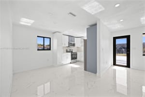 3200 NW 212th St, Miami Gardens, FL 33056, Sold 04/14/25