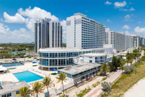 5445 Collins Ave M21, Miami Beach