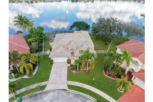18823 NW 23rd Pl, Pembroke Pines, FL 33029, Sold 02/12/25