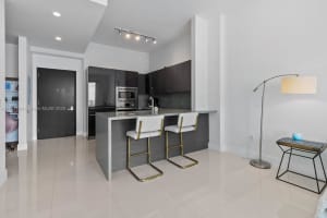 1080 Brickell Ave, Miami, FL 33131, Sold 03/26/25