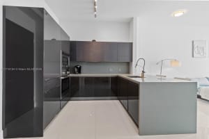 1080 Brickell Ave, Miami, FL 33131, Sold 03/26/25