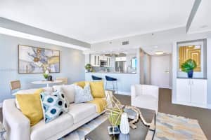 555 NE 15th St APT 605, Miami, FL 33132, - MLS#A11718206
