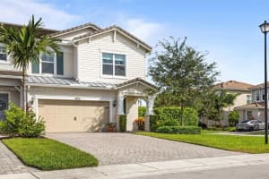 4705 Eucalyptus Dr, Hollywood, FL 33021, Sold 04/18/25