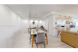 19667 Turnberry Way 14f, Aventura