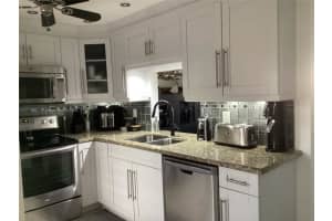 1025 SE 2nd Ave, Dania Beach, FL 33004, Sold 03/10/25