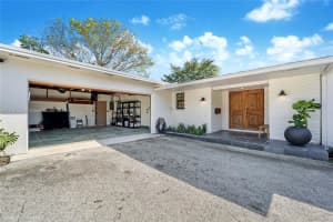 8540 SW 146th St, Palmetto Bay, FL 33158, Sold 04/04/25