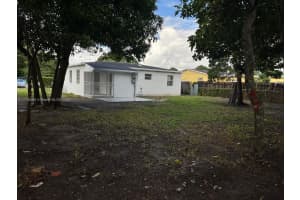 600 Jann Ave, Opa-locka, FL 33054, Sold 04/23/25