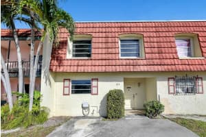 915 W 80th Pl, Hialeah, FL 33014, Sold 02/18/25
