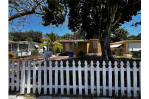 385 NW 42nd St, Miami, FL 33127, Sold 02/24/25