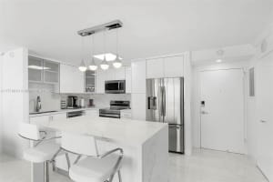 7135 Collins Ave APT 624, Miami Beach, FL 33141, Sold 08/11/25